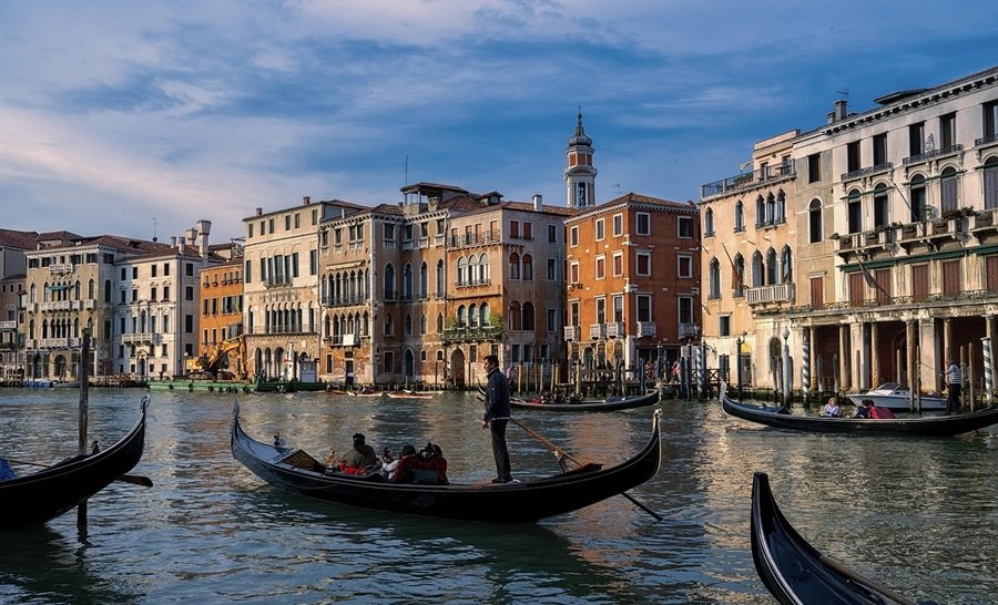 Venezia-citta-del-amore-01