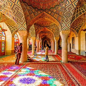 Agenzia-viaggi-in-Italia-Iran